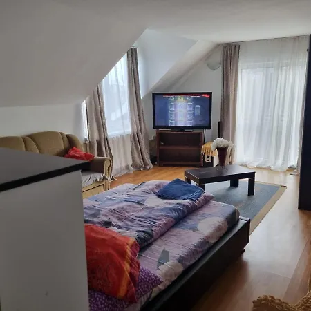 Penthouse Apartament 2 Floors, 2 Bedroom , 2 Bath, 120 Sqm , Inside Yard Parking Διαμέρισμα *