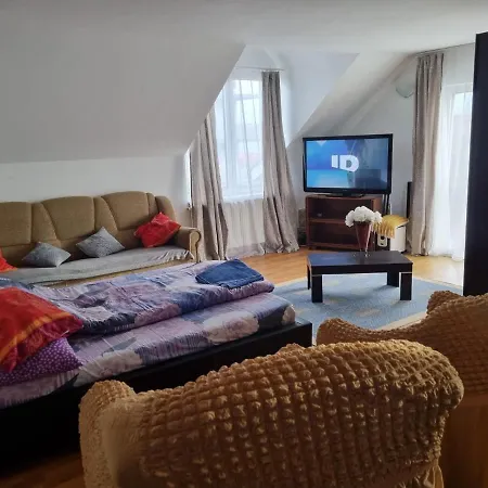 Penthouse Apartament 2 Floors, 2 Bedroom , 2 Bath, 120 Sqm , Inside Yard Parking