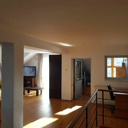Penthouse Apartament 2 Floors, 2 Bedroom , 2 Bath, 120 Sqm , Inside Yard Parking * Kluž